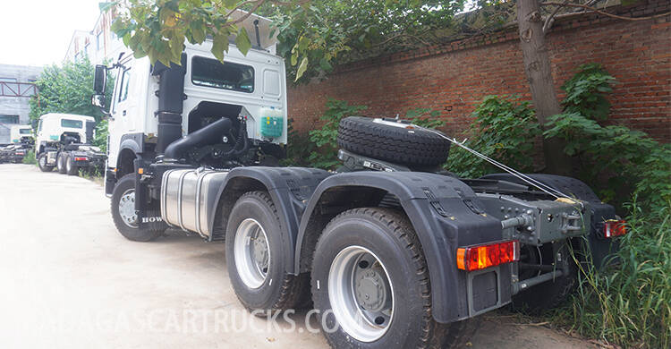 Howo 430 6x4 Truck Head for Sale in Madagascar