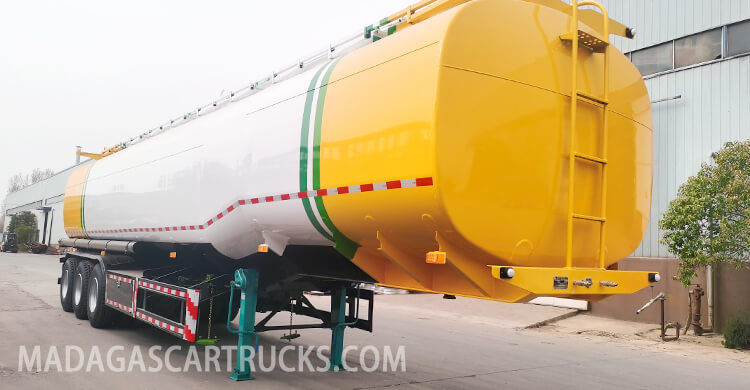 3 Axle 45000 Liters Fuel Tanker for Sale Price in Antananarivo Madagascar