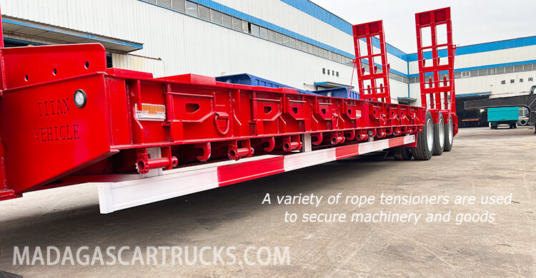 3 Axle 60ton Lowbed Trailer for Sale in Antsirabe Madagascar