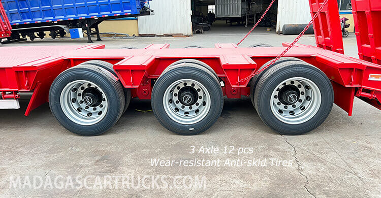 3 Axle 60ton Lowbed Trailer for Sale in Antsirabe Madagascar