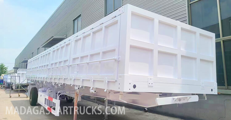 3 Axle Side Wall Cargo Semi Trailer for Sale in Toamasina Madagascar