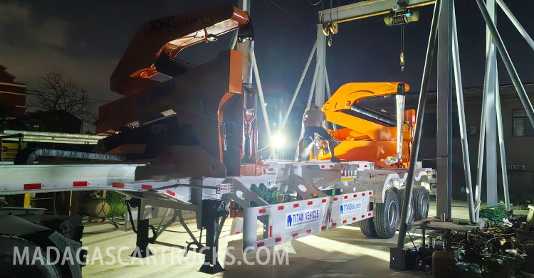 3 Axle 40 ft Container Side Loader for Sale in Madagascar