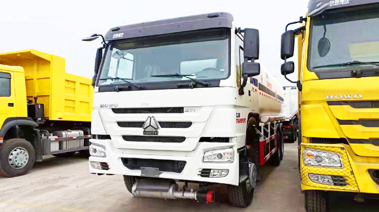 Howo 6x4 Diesel Tanker Truck | Diesel Truck Tank for Sale Price in Madagascar