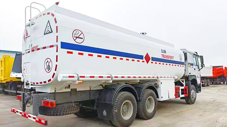Howo 6x4 Diesel Tanker Truck | Diesel Truck Tank for Sale Price in Madagascar