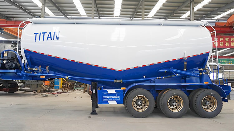 3 Axle Bulker Trailer for Sale in Toamasina Madagascar