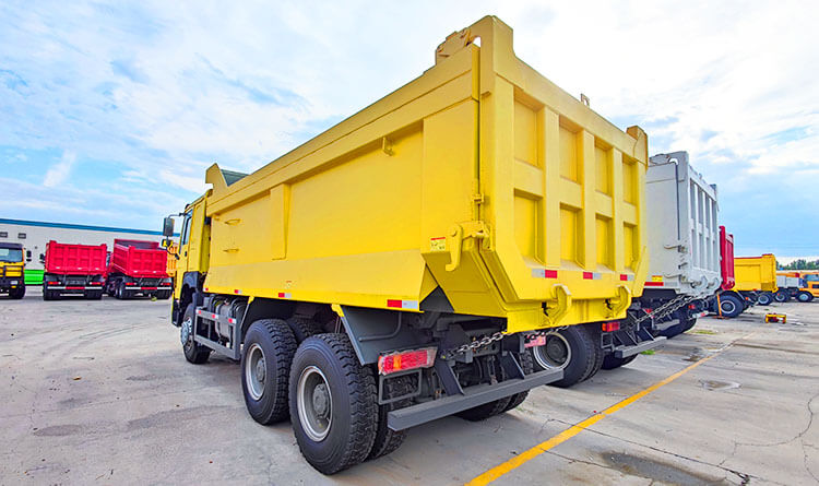 Sinotruk Howo Truck | Sinotruk Howo 6x4 Dump Truck for Sale in Madagascar